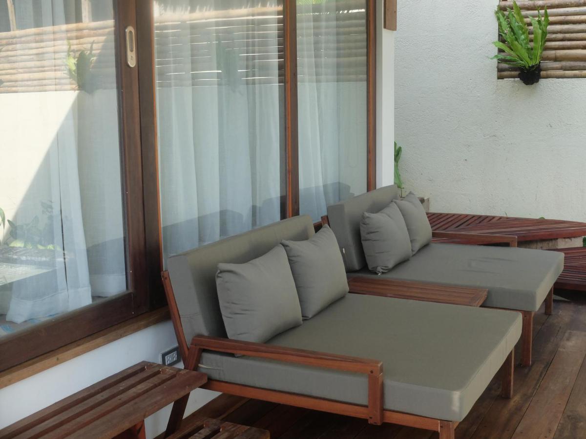 L'Osteria Luxe Beachfront B&B General Luna  Exterior foto